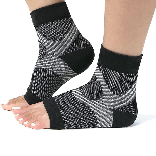 Plantar fasciitis compression ankle brace socks sleeves iciCosmetic™