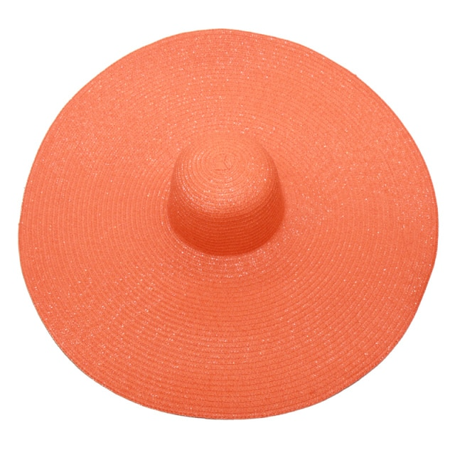 Women's oversized beach straw hat