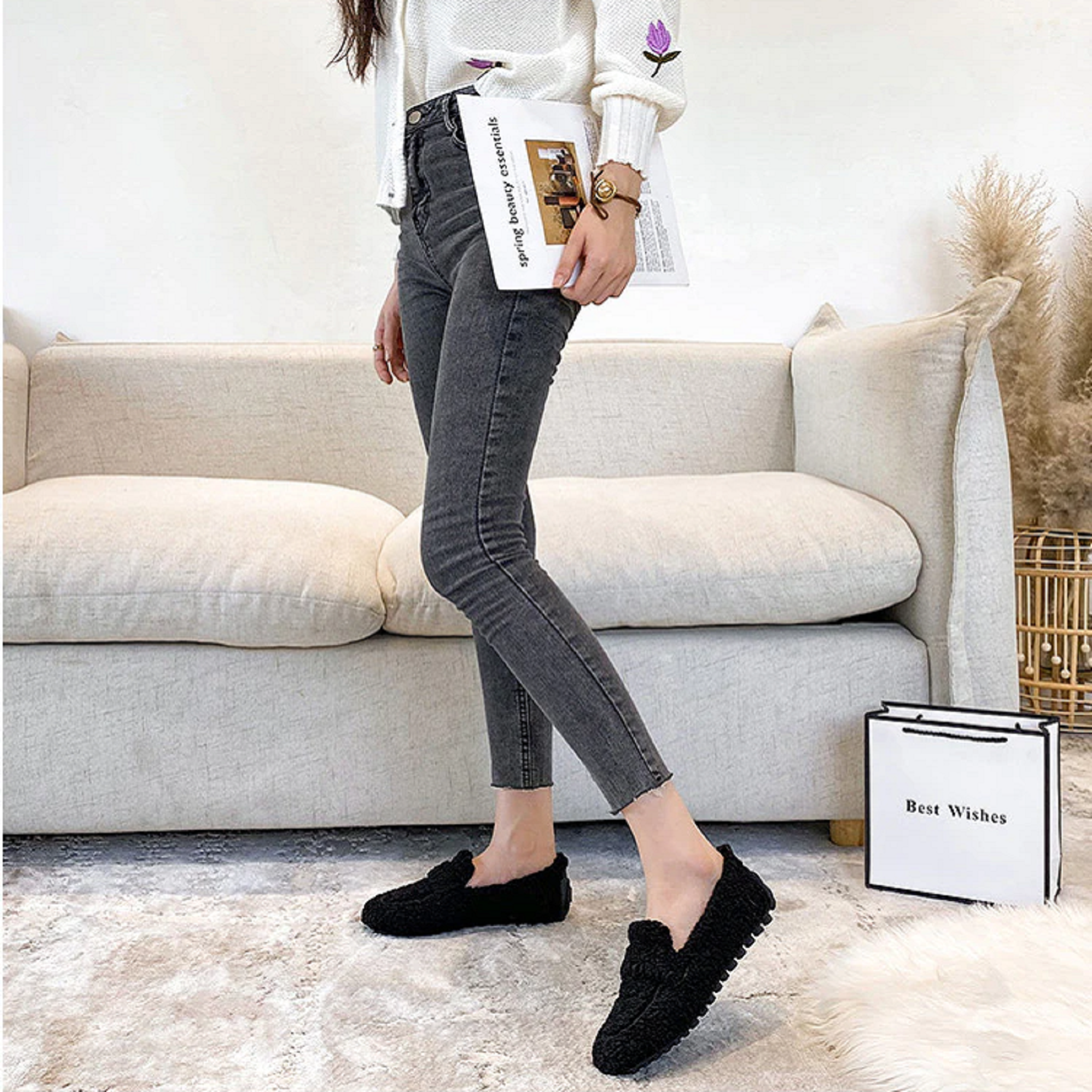 Women's winter plush shoes fashion chain round head warm loafers