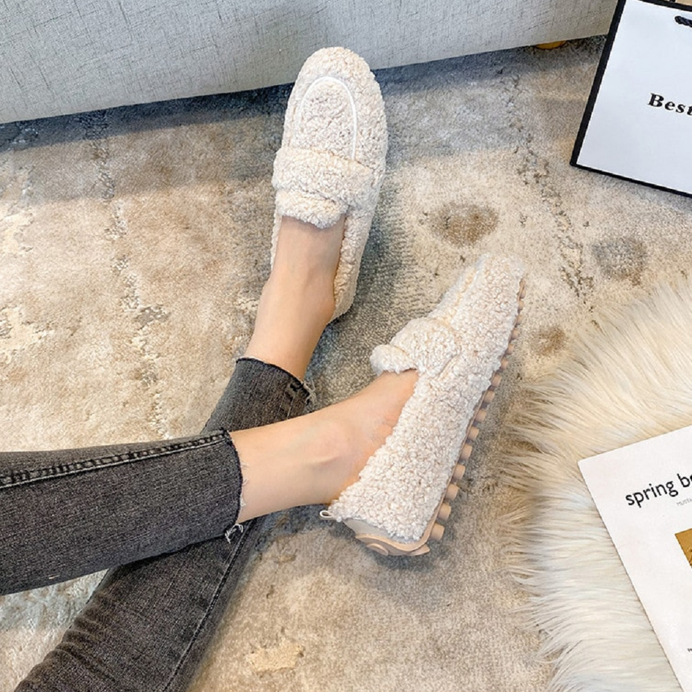 Women's winter plush shoes fashion chain round head warm loafers