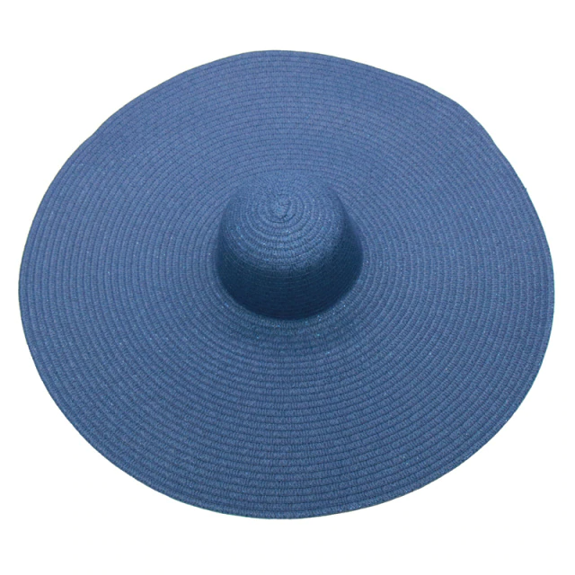 Women's oversized beach straw hat