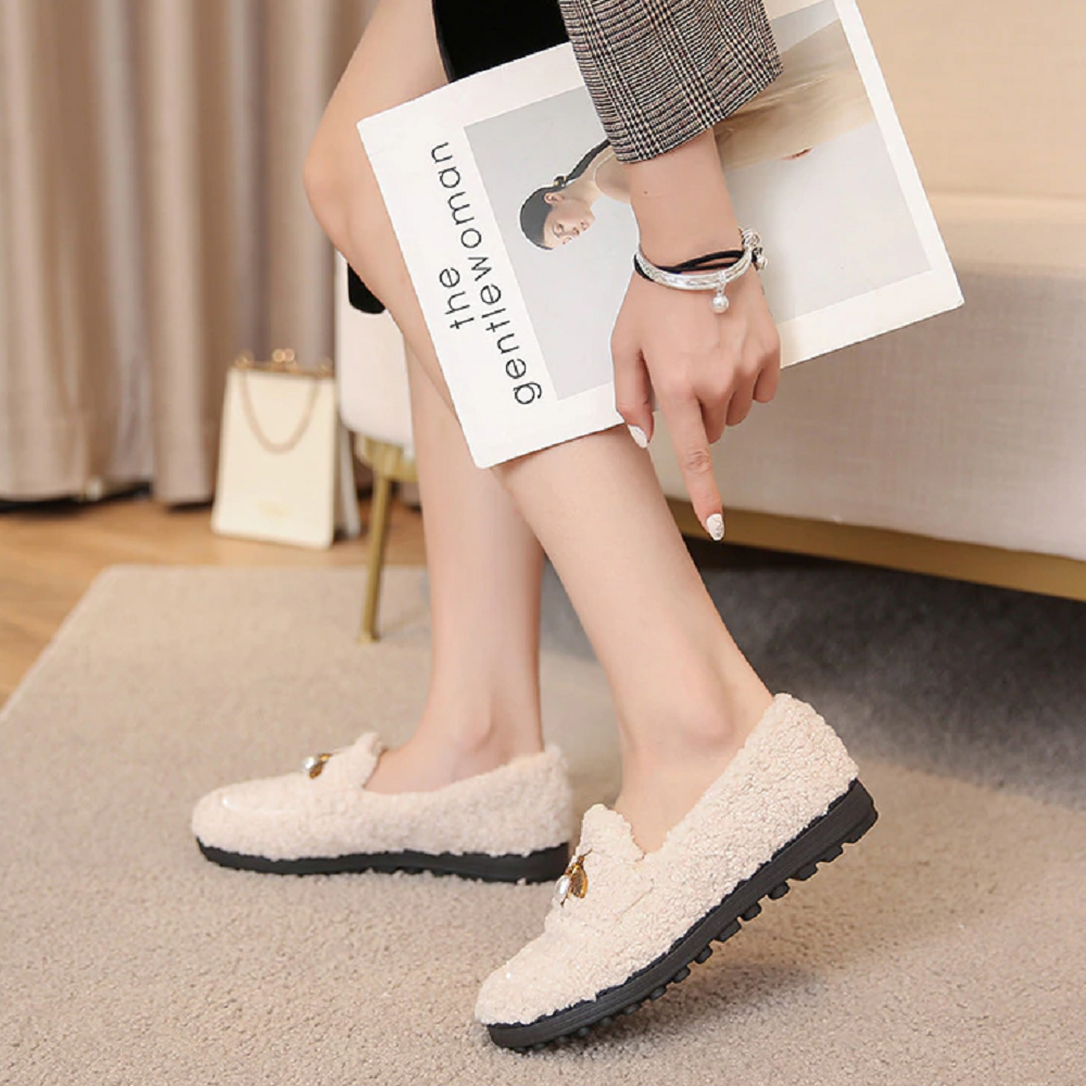 Women's winter plush shoes wear non slip warm flat loafer