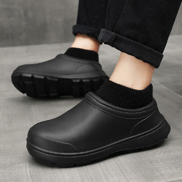 Winter Warm  Clogs Waterproof Slippers  Non-Slip for Men & Women