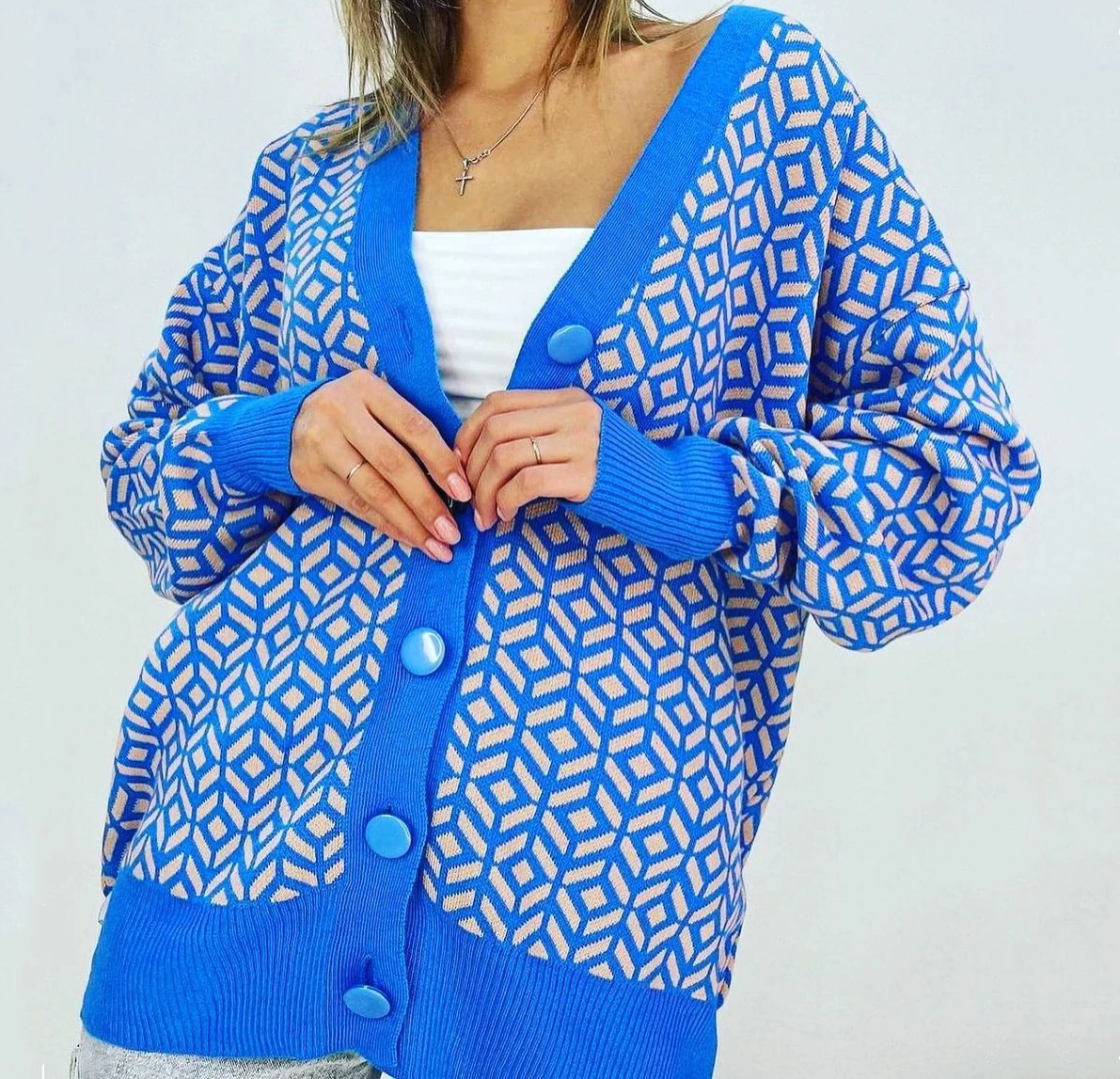Women's Knitted vintage Sweater Diamond Pattern