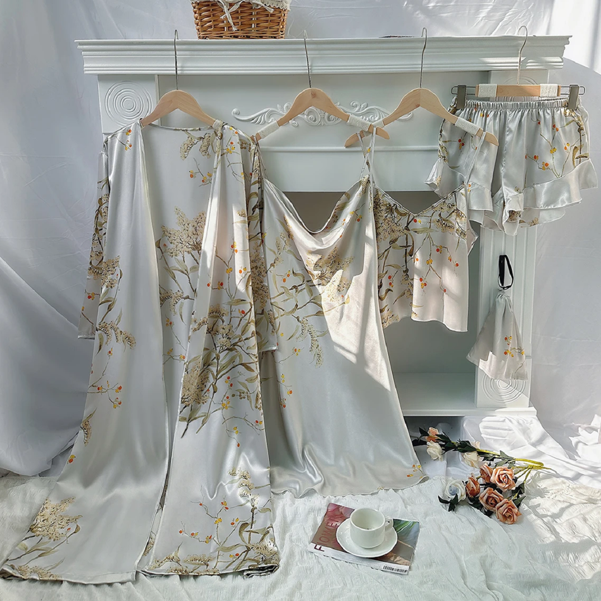 Women's 5 Piece Floral Print Satin Pajama Set