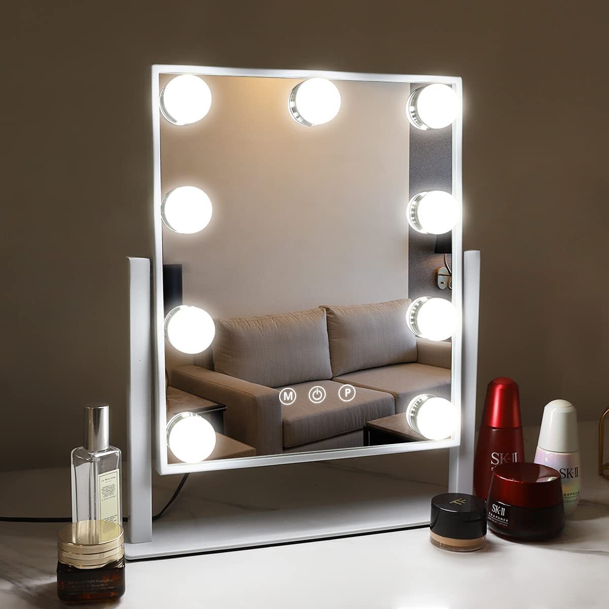 Hollywood Make-Up Mirror with Dimmable LED Bulbs