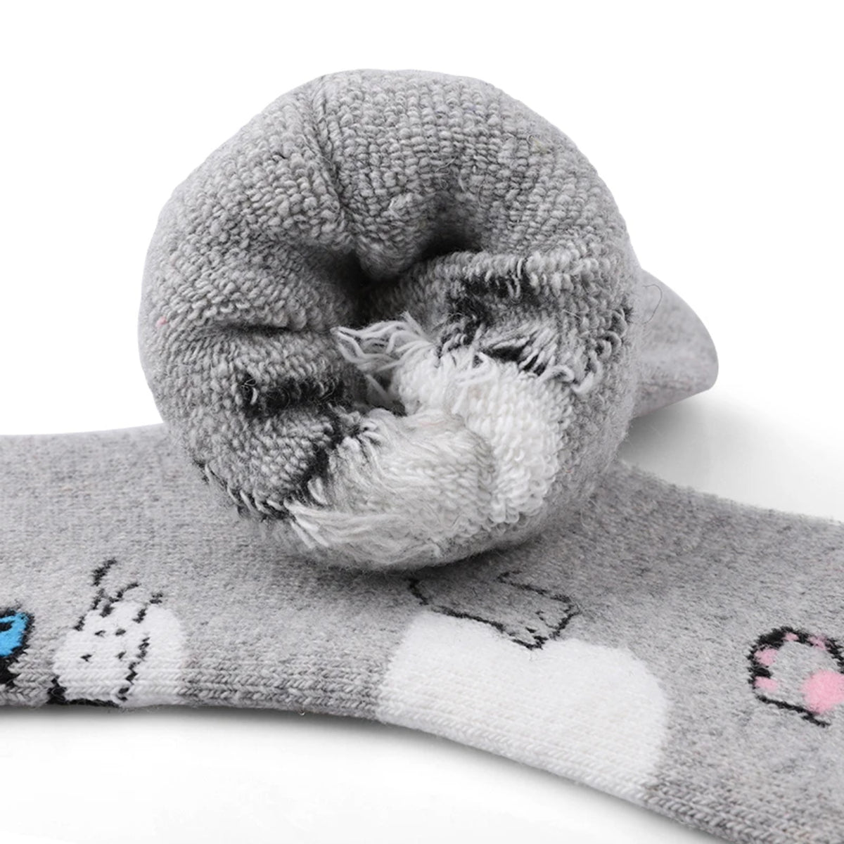 Women’s 4 Pairs Crew Socks – Bear and Heart Print Plush Knit Winter Comfort