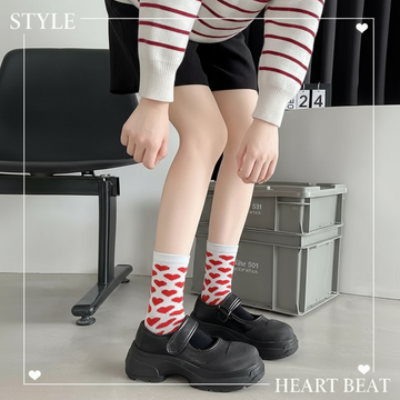 Women’s 4 Pairs Crew Socks – Bear and Heart Print Plush Knit Winter Comfort